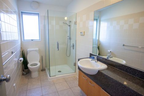 Photo of property in 5 Awa Road, Miramar, Wellington, 6022