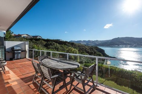 Photo of property in 2/35 Ranui Crescent, Diamond Harbour, Lyttelton, 8971