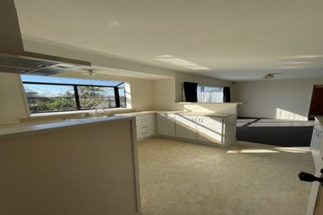 Photo of property in 5 Oreti Place, Clover Park, Auckland, 2019