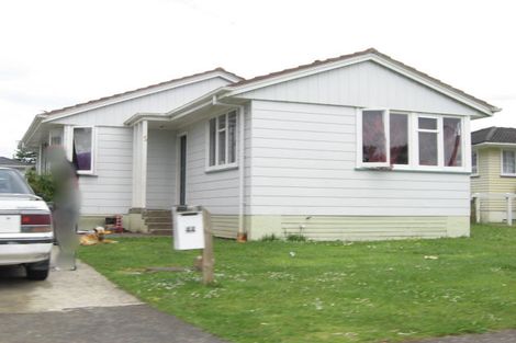 Photo of property in 44 Heyford Close, Mangere, Auckland, 2022