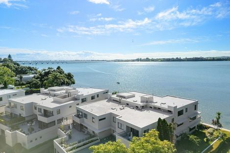 Photo of property in 15/2 Sixth Avenue, Tauranga, 3110