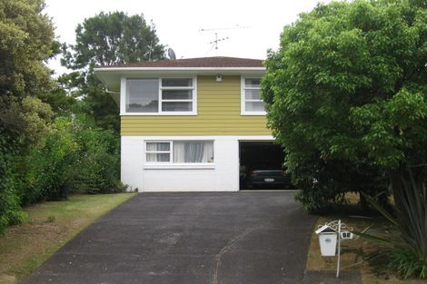 Photo of property in 13 Tudward Glade, Hillcrest, Auckland, 0627