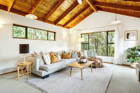 Photo of property in 24a Seaview Avenue, Northcote, Auckland, 0627