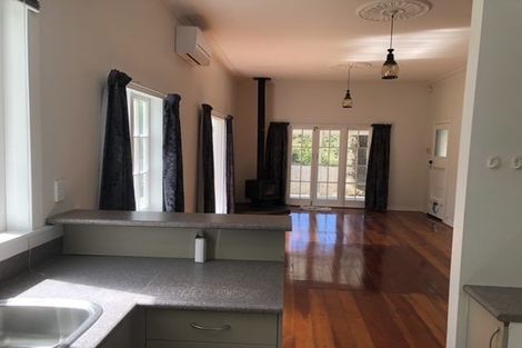 Photo of property in 15 Waitakere Road, Waitakere, Auckland, 0816