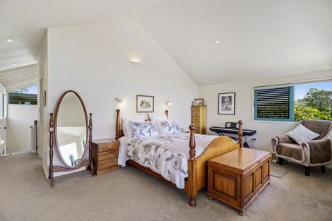 Photo of property in 6 Joydon Place, Stanmore Bay, Whangaparaoa, 0932