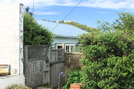 Photo of property in 29 Tiber Street, Island Bay, Wellington, 6023