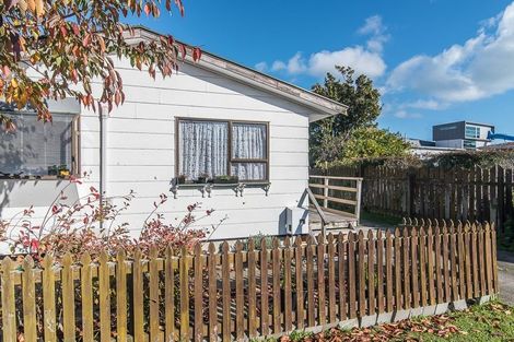 Photo of property in 71b Raumati Road, Raumati Beach, Paraparaumu, 5032