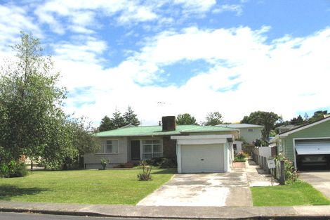 Photo of property in 46 Sylvia Road, Hillcrest, Auckland, 0627