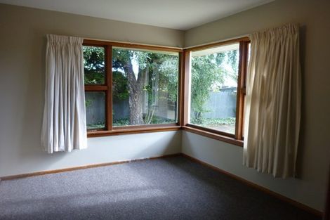Photo of property in 42 Oriana Crescent, Hornby, Christchurch, 8042