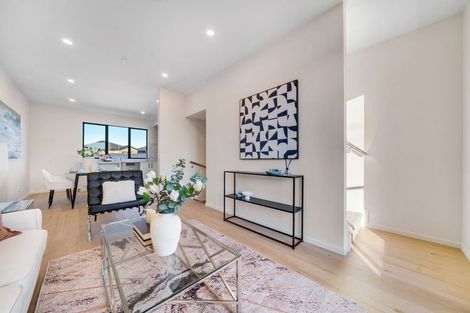 Photo of property in 32 Tiraumea Drive, Pakuranga, Auckland, 2010