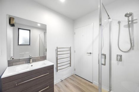 Photo of property in 43 Henshaw Street, Woodend, 7610