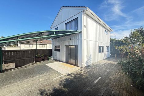 Photo of property in 1/15 Roseberry Avenue, Birkenhead, Auckland, 0626