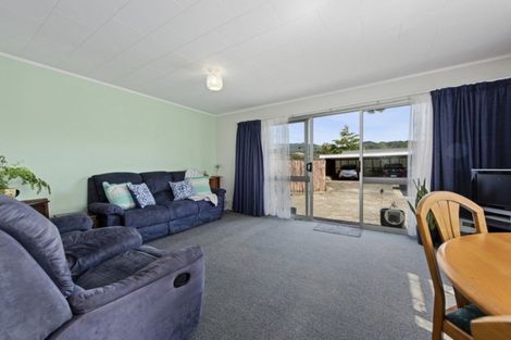 Photo of property in 16a Ranfurly Street, Trentham, Upper Hutt, 5018