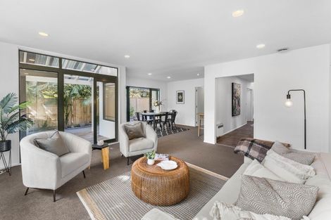 Photo of property in 260/58 Heathcote Road, Castor Bay, Auckland, 0620
