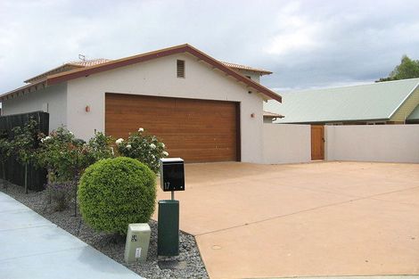 Photo of property in 17 Janal Place, Northwood, Christchurch, 8051