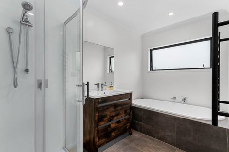 Photo of property in 22 Harbour View Road, Onerahi, Whangarei, 0110