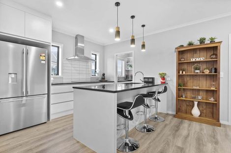 Photo of property in 13/15u Onukutara Place, Huntington, Hamilton, 3281