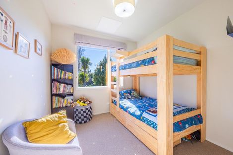 Photo of property in 13 Abbot Avenue, Waipawa, 4210