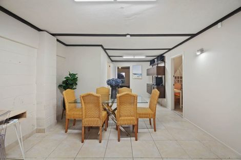 Photo of property in 10 Etherege Place, Howick, Auckland, 2014