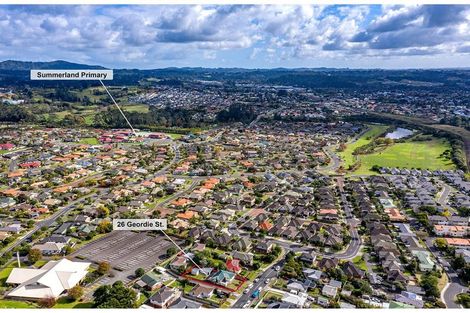 Photo of property in 26 Geordie Street, Henderson, Auckland, 0612