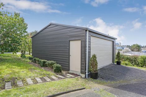 Photo of property in 11 Harrisville Road, Tuakau, 2121