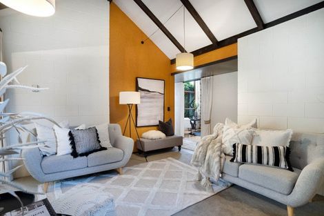 Photo of property in 12 Kempton Street, Greytown, 5712