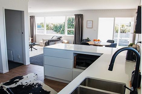 Photo of property in 1/4 Linklater Avenue, Bellevue, Tauranga, 3110