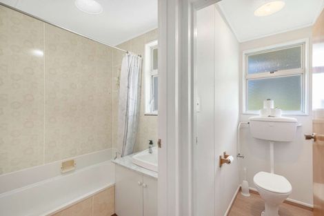 Photo of property in 32 Cascade Crescent, Westbrook, Palmerston North, 4412