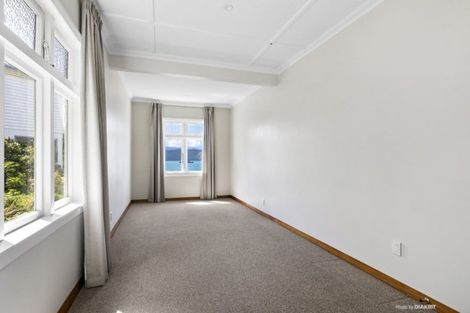 Photo of property in 19 Fettes Crescent, Seatoun, Wellington, 6022