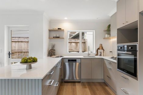 Photo of property in 36 Sheridan Crescent, Trentham, Upper Hutt, 5018