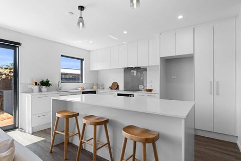 Photo of property in 24a Vagues Road, Northcote, Christchurch, 8052