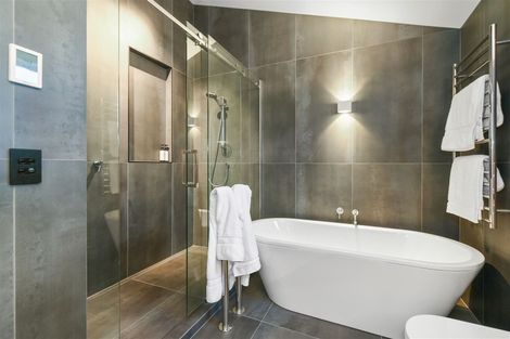 Photo of property in 58u1 Herbert Road, Queenwood, Hamilton, 3210