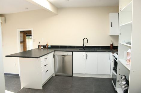 Photo of property in 24b Walsh Road, Westown, New Plymouth, 4310