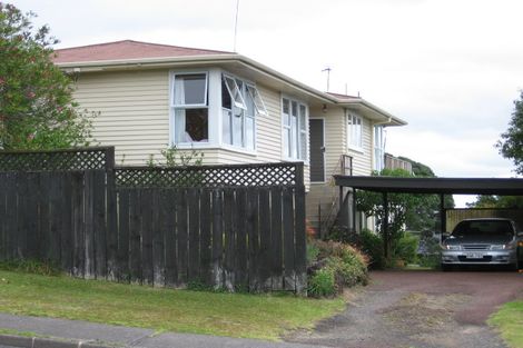 Photo of property in 22 Stanley Road, Glenfield, Auckland, 0629
