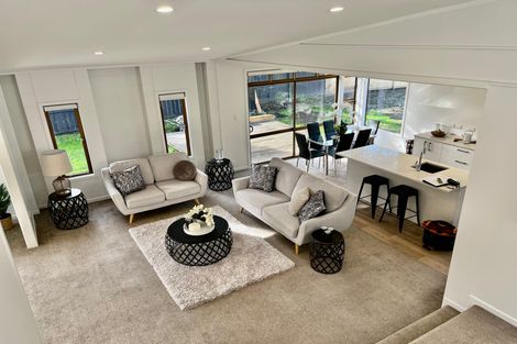 Photo of property in 192 Henderson Valley Road, Henderson, Auckland, 0612