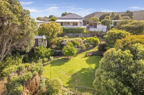 Photo of property in 18 Kawei Road, Ohawe, Hawera, 4671