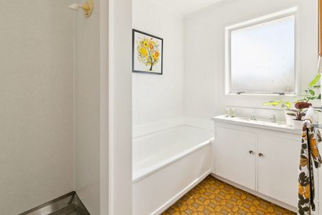 Photo of property in 1 Virginia Grove, Brooklyn, Wellington, 6021