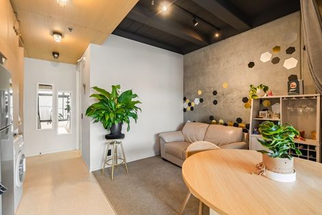 Photo of property in Vedado Apartments, 307/41 Hopper Street, Mount Cook, Wellington, 6011