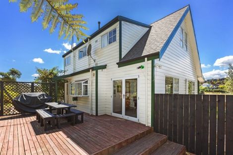 Photo of property in 10 Ration Lane, Whitby, Porirua, 5024