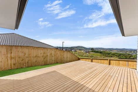 Photo of property in 2 Dolcetto Place, Pokeno, 2402