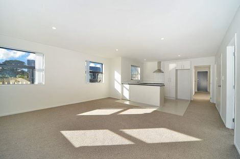 Photo of property in 22 Totara Meadows Court, Wiri, Auckland, 2104