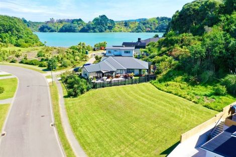 Photo of property in 37 Waterways Drive, Ohope, 3121
