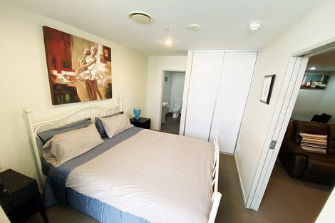 Photo of property in 205/17 Osterley Way, Manukau, Auckland, 2104