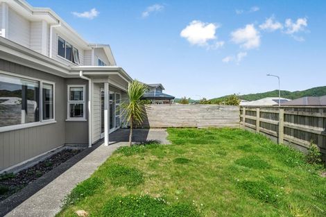 Photo of property in 8 Henrietta Maxwell Grove, Wainuiomata, Lower Hutt, 5014