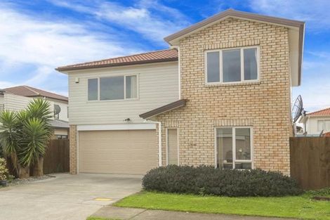 Photo of property in 25 Maypark Crescent, Flat Bush, Auckland, 2016