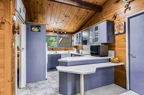 Photo of property in 92 Poaka Avenue, Dinsdale, Hamilton, 3204