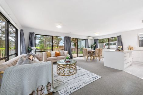 Photo of property in 87b Kaurilands Road, Titirangi, Auckland, 0604