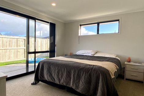 Photo of property in 8 Furlong Road, Papamoa, 3118