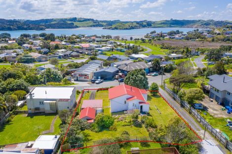 Photo of property in 5 Park Drive, Raglan, 3225