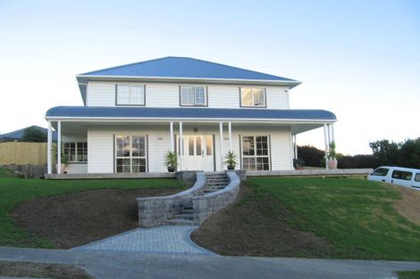 Photo of property in 22 Matija Place, Red Beach, 0932